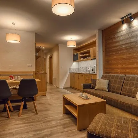 Jeleni Grun Jasna Lägenhet