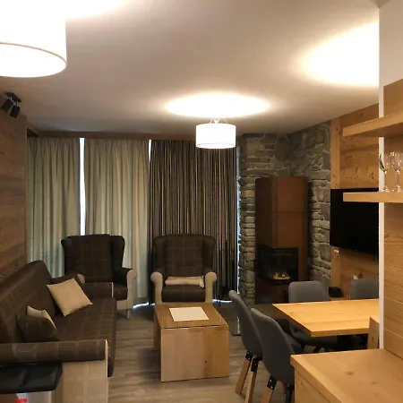 Jeleni Grun Jasna Lägenhet *